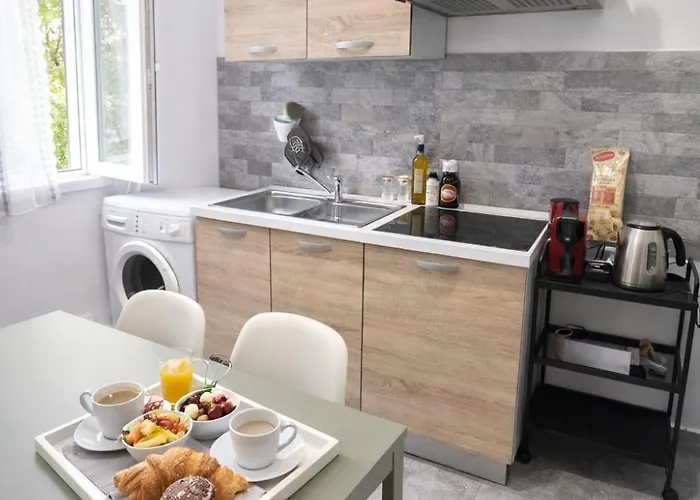San Giovanni Elegant Apartment - Casa Dolce Casa